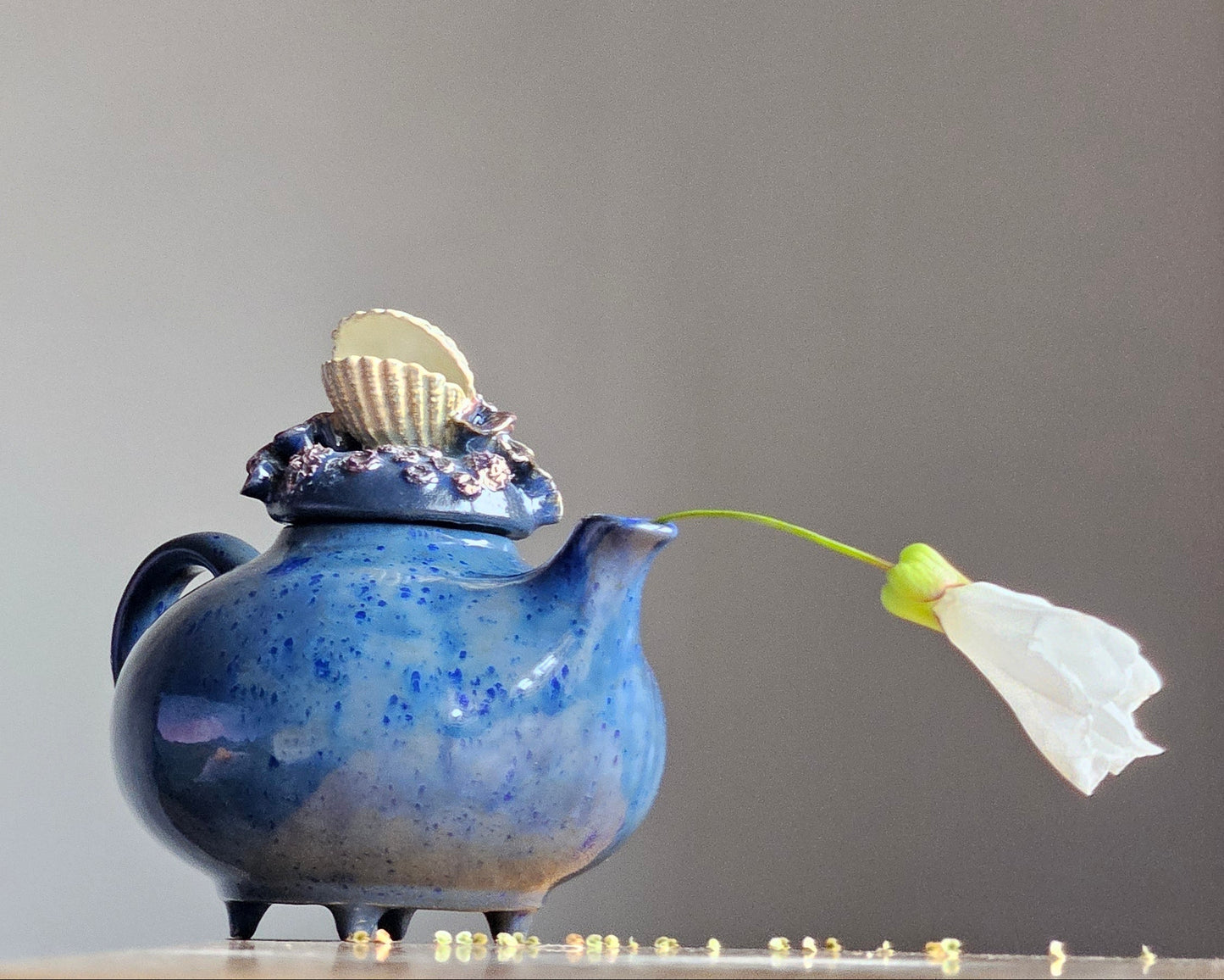 Blue teapot
