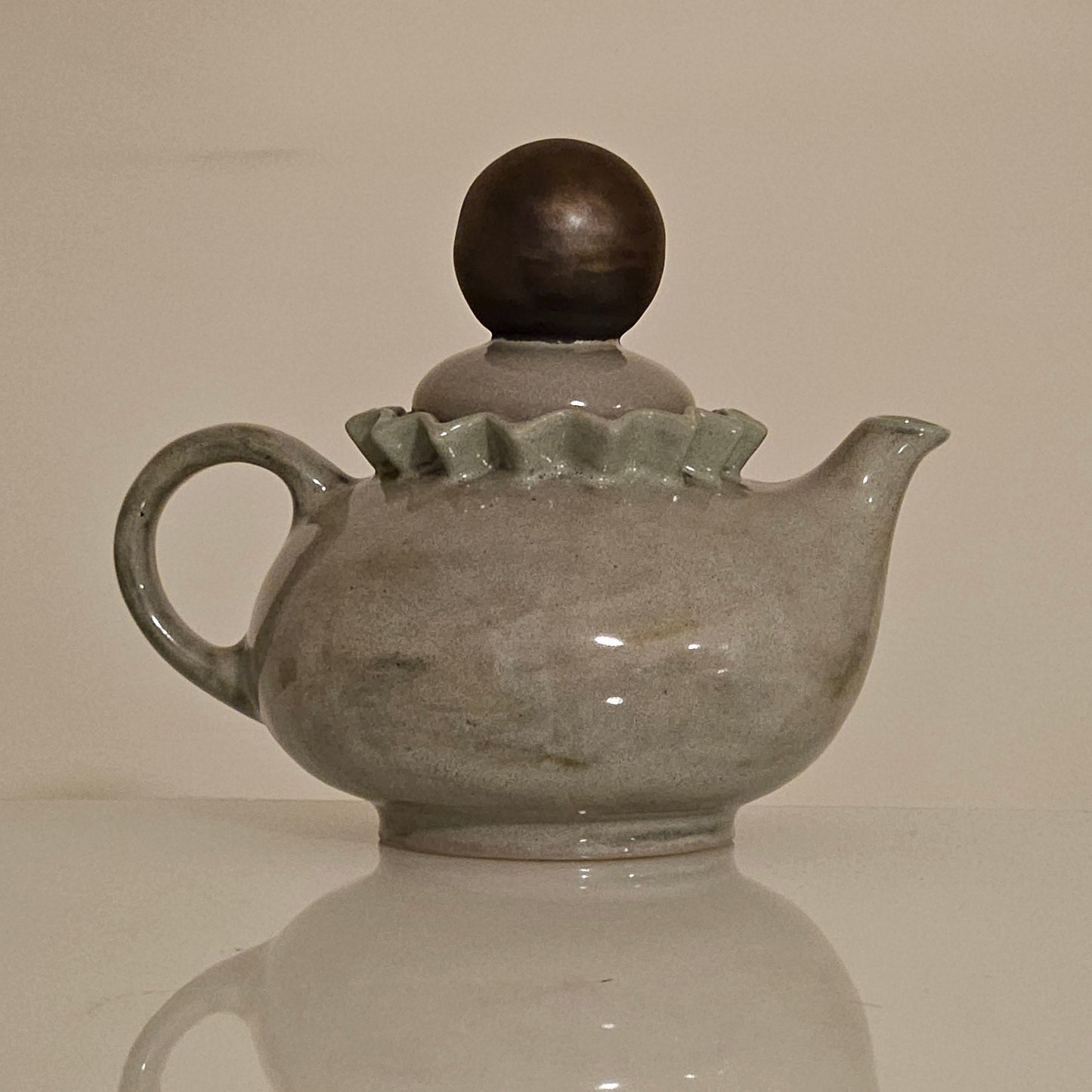 Green tea pot