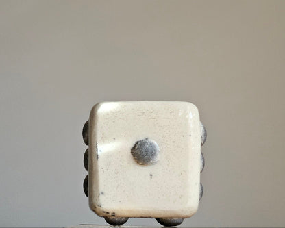 Toothbrush holder