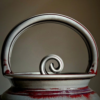 Tea pot- vintage
