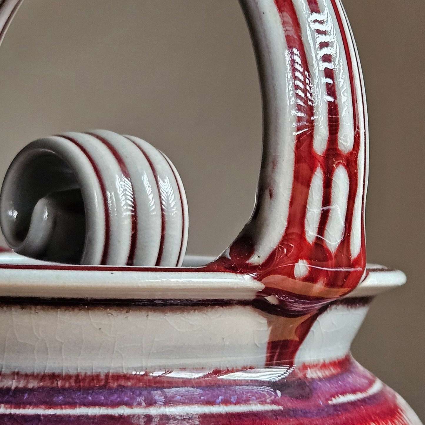 Tea pot- vintage