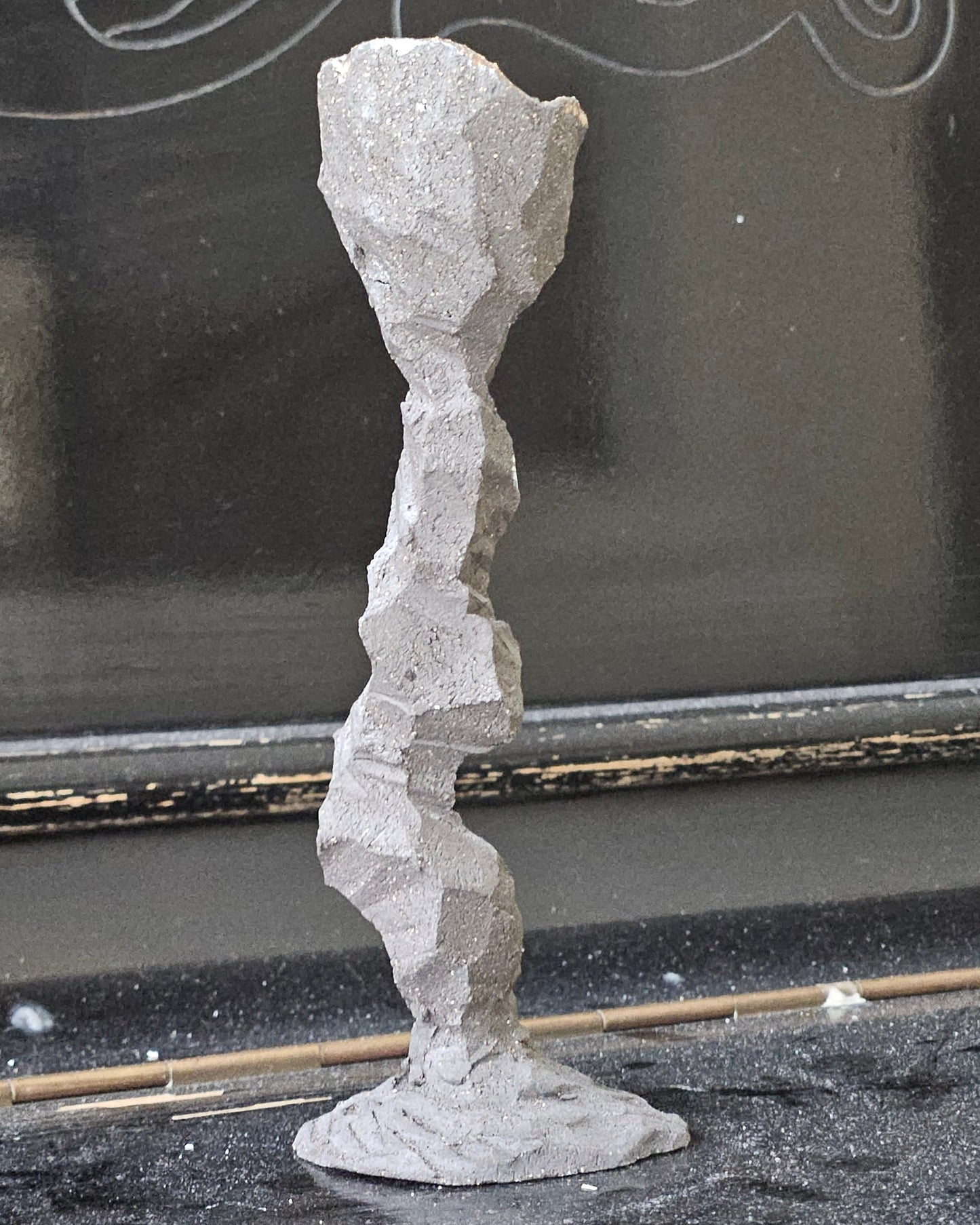 Candle holder