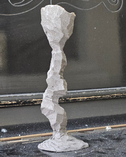 Candle holder