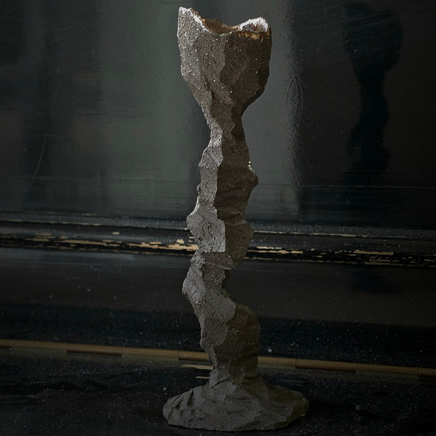 Candle holder