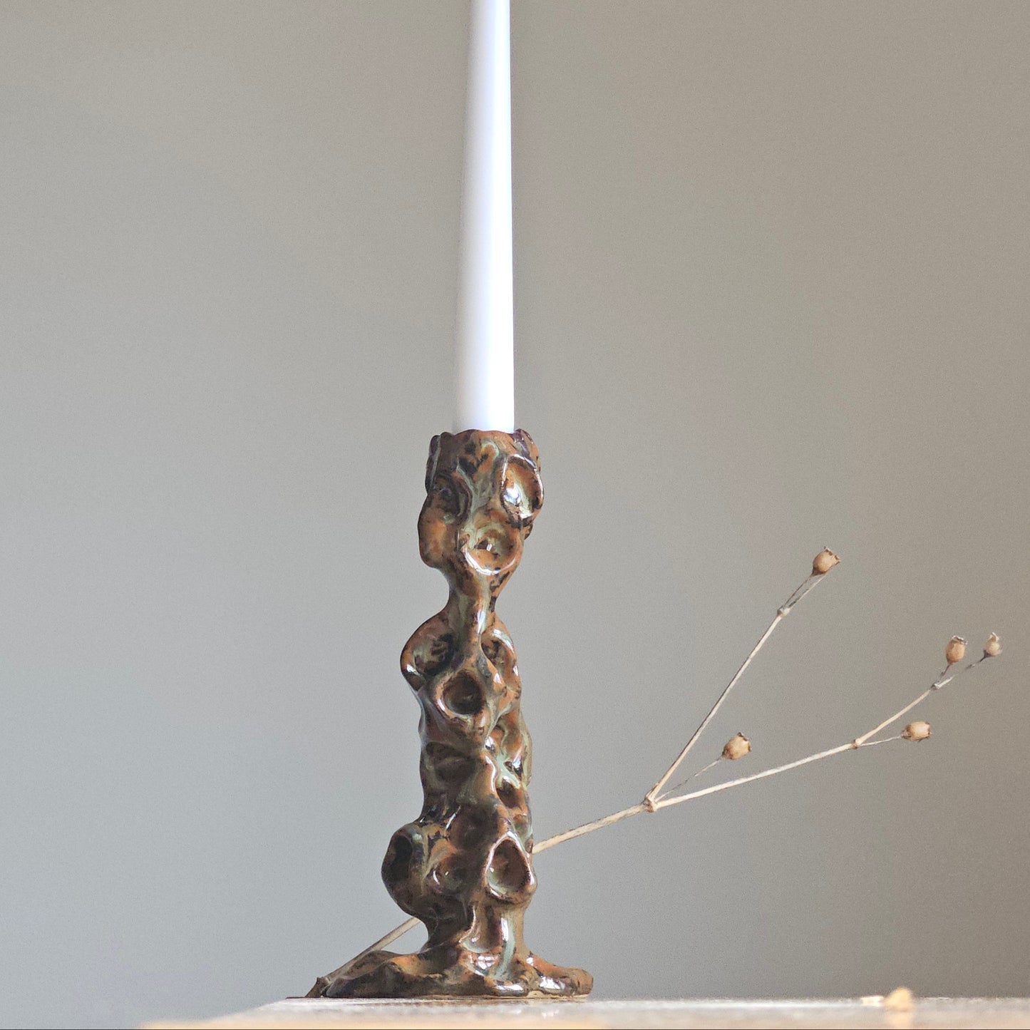 Candle holder