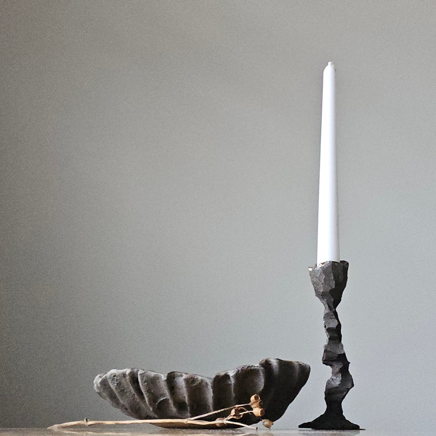 Candle holder