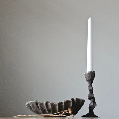 Candle holder