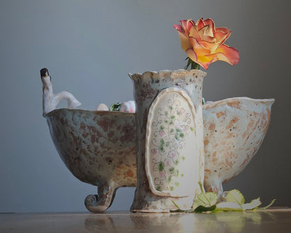 Vase,bowl-bathtub