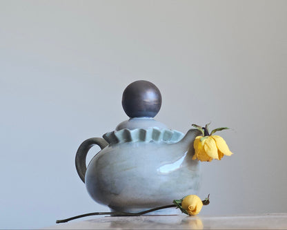 Green tea pot