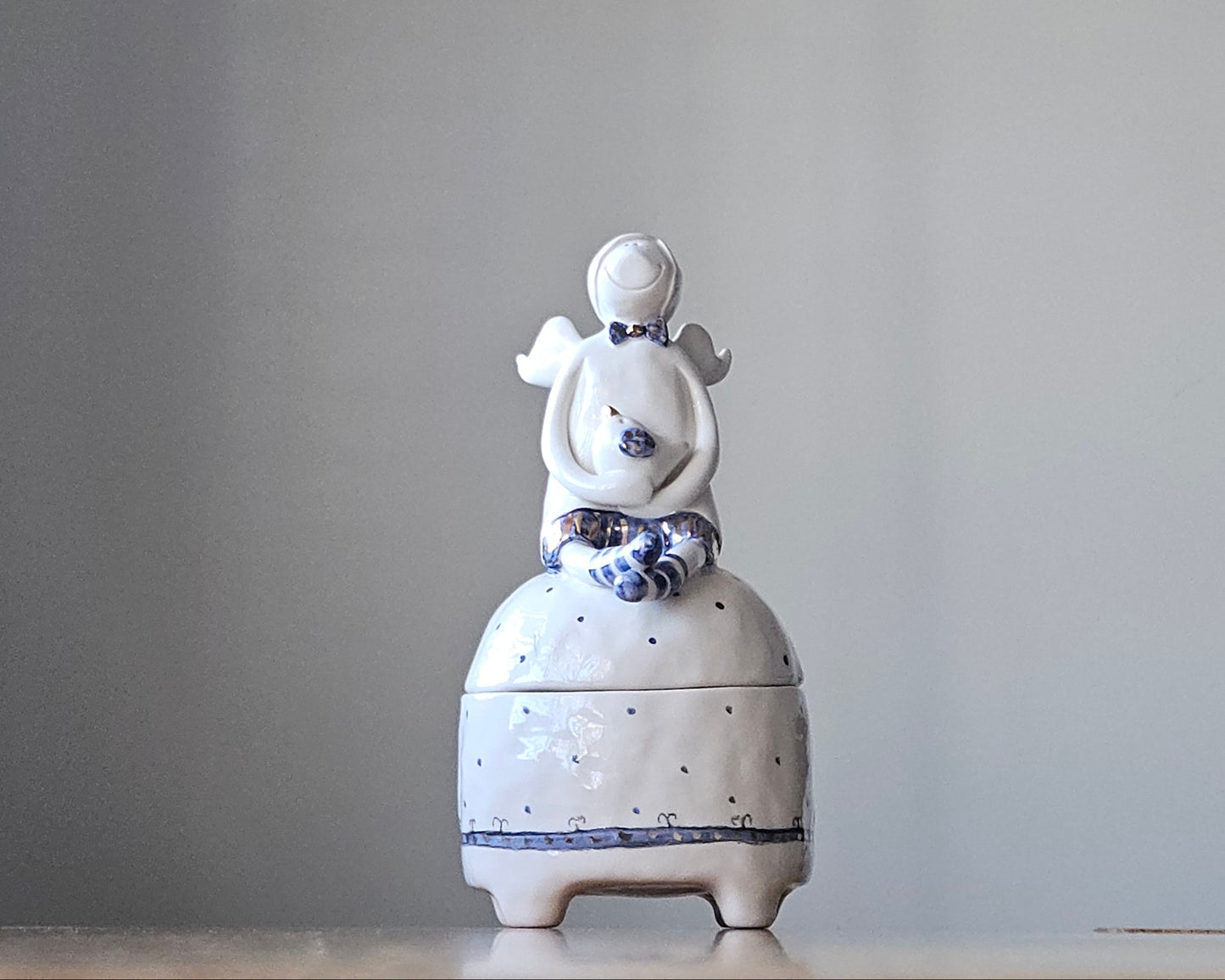Angel with a Bird|Ceramic Box