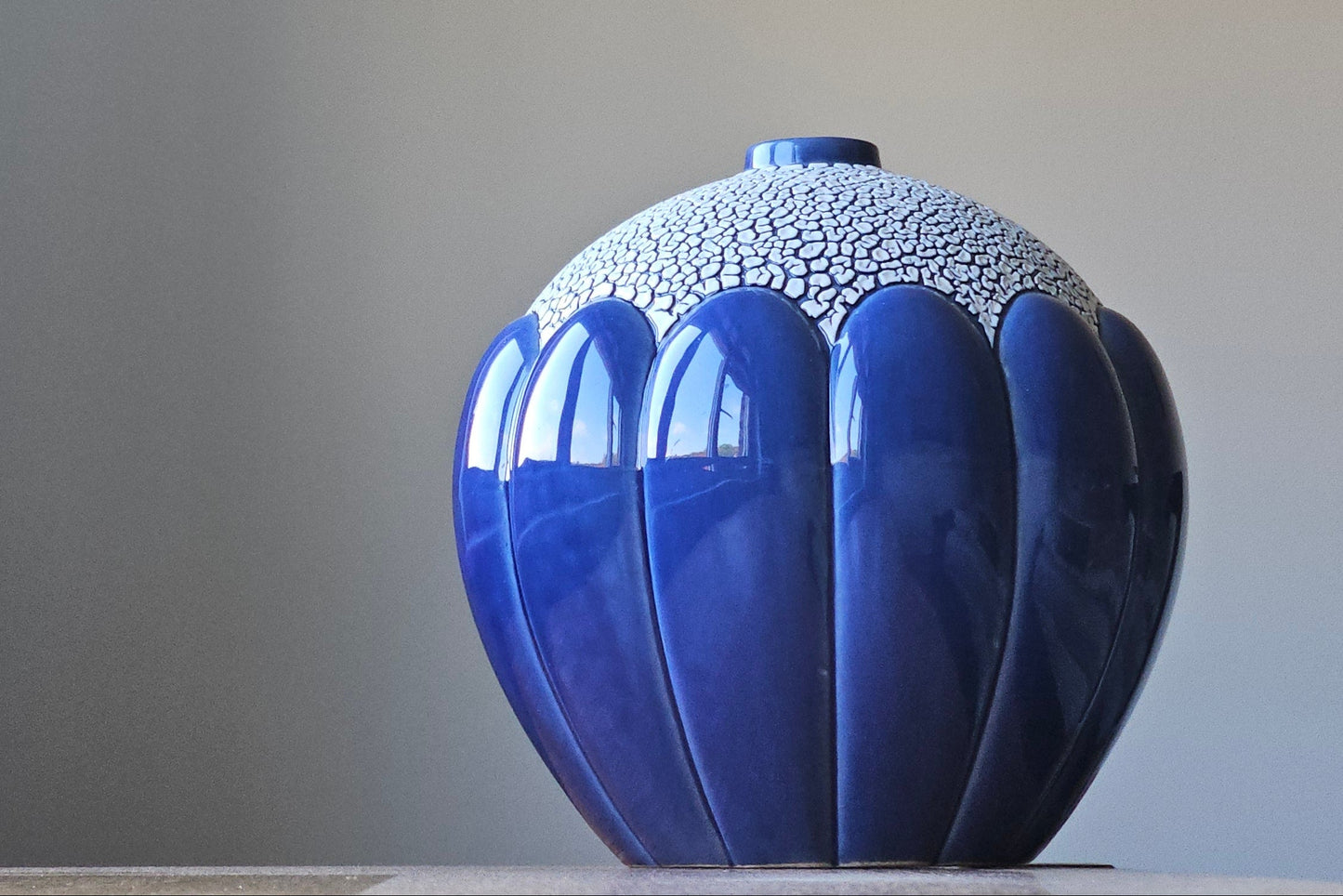 1930's Antique St CLEMENTS ART POTTERY|Vase